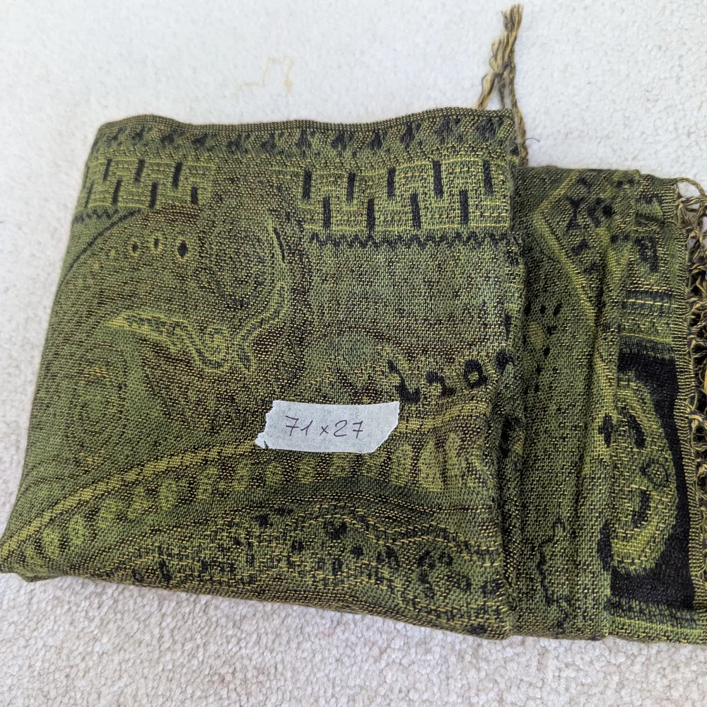 Pashmina Green and Black Paisley Shawl - Picture 5 of 5